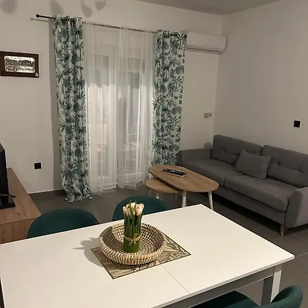 Mediterraneo شقة *