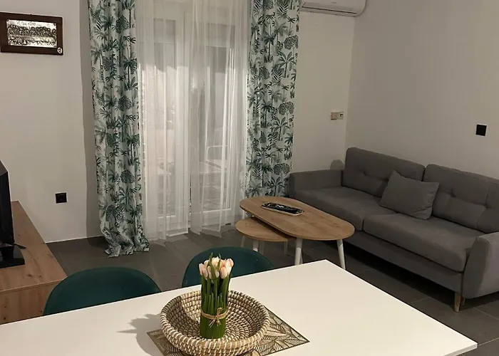 Mediterraneo شقة *